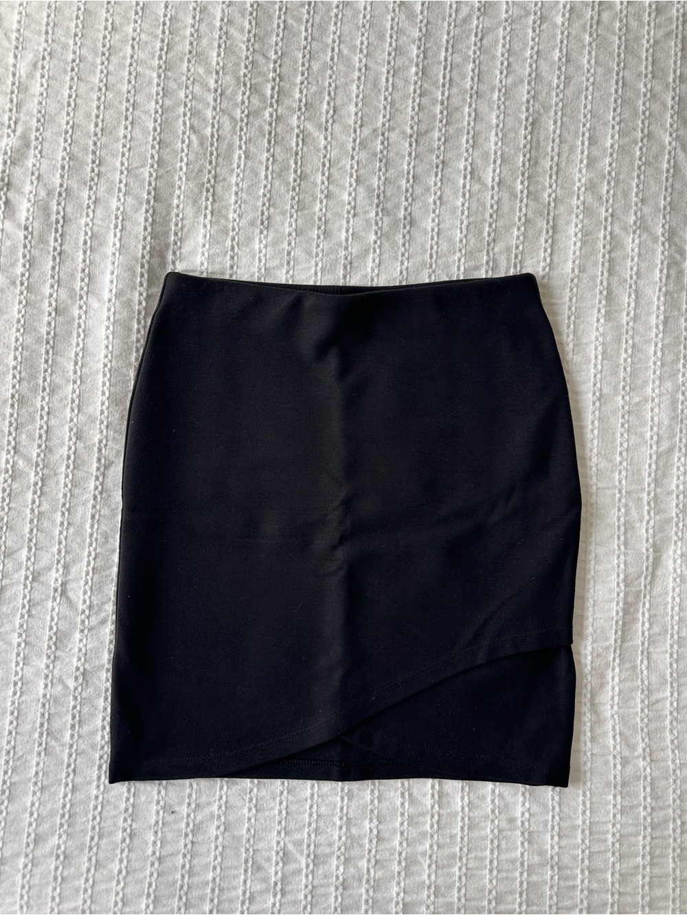 Aritzia: Black Mini Skirt
